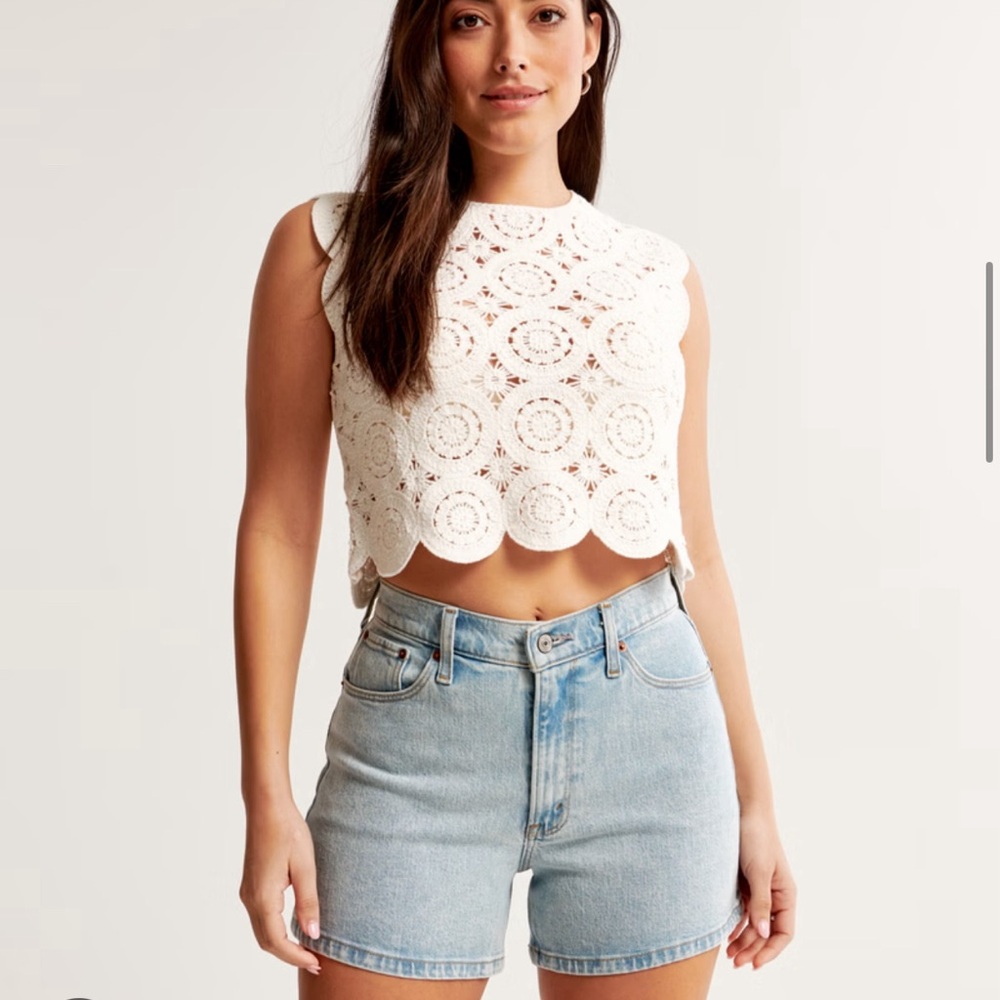 High Rise 4 Inch Mom Short